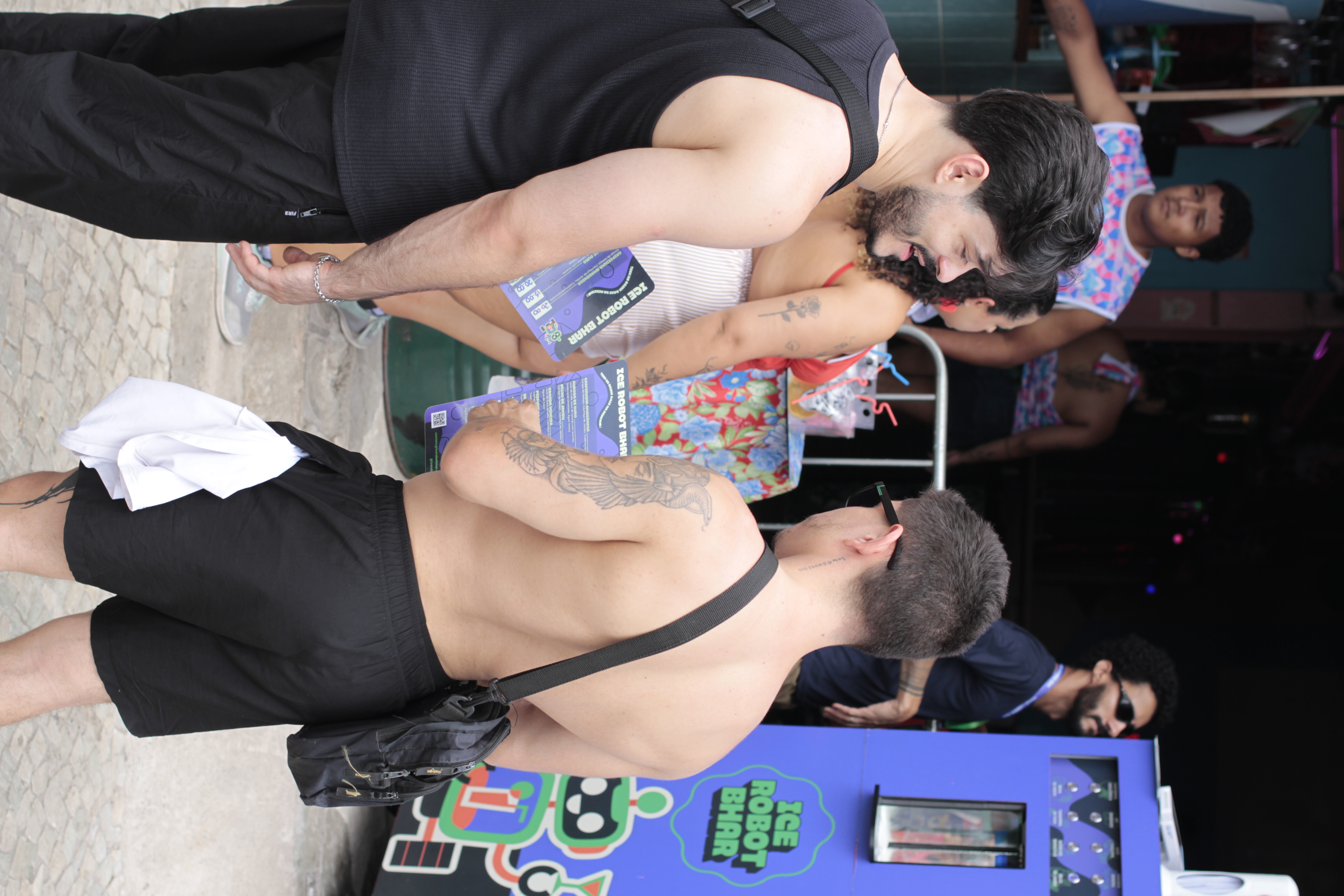 CARNA ICE ROBOT BHAR LAICOS